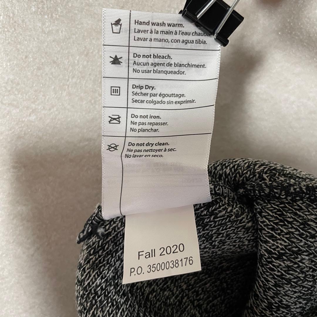 【新品未使用タグ付】carhartt カーハート A18 グレー ニット帽