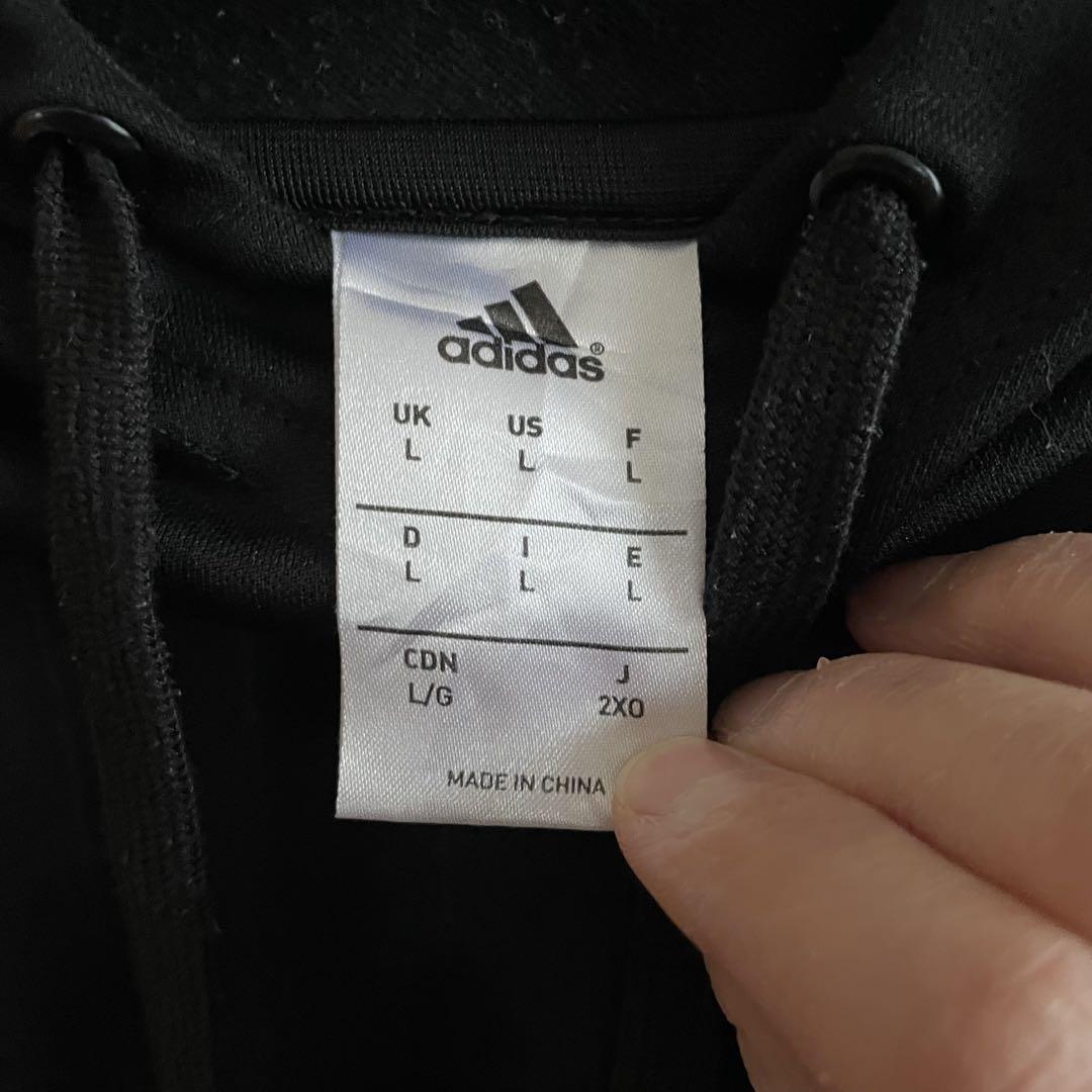 【美品】adidas サッカークラブロゴ入り 長袖パーカー Lサイズ ブラック
