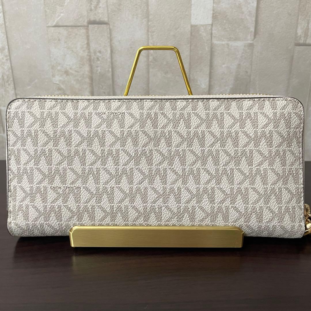 最終値下げ！訳あり新品 MICHAEL KORS 長財布 バニラ シグネチャー