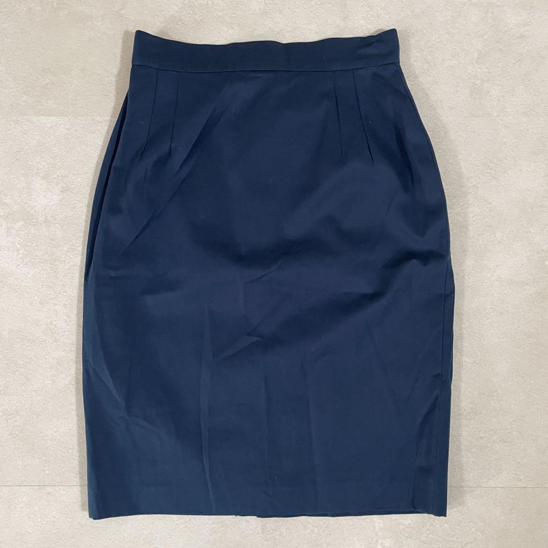 【美品】 FENDI 膝丈タイトスカート イタリア製 サイズ42 ネイビー