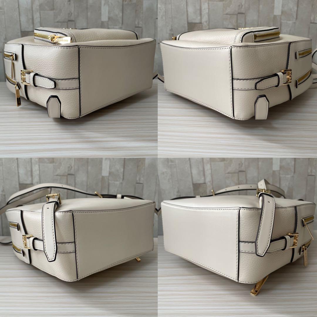 訳あり新品 MICHAEL KORS バックパック ライトクリーム