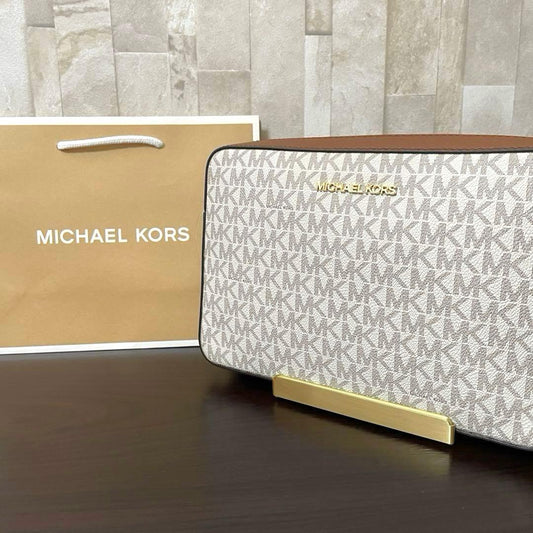 最終値下げ！訳あり新品 MICHAEL KORS ショルダーバッグ バニラ