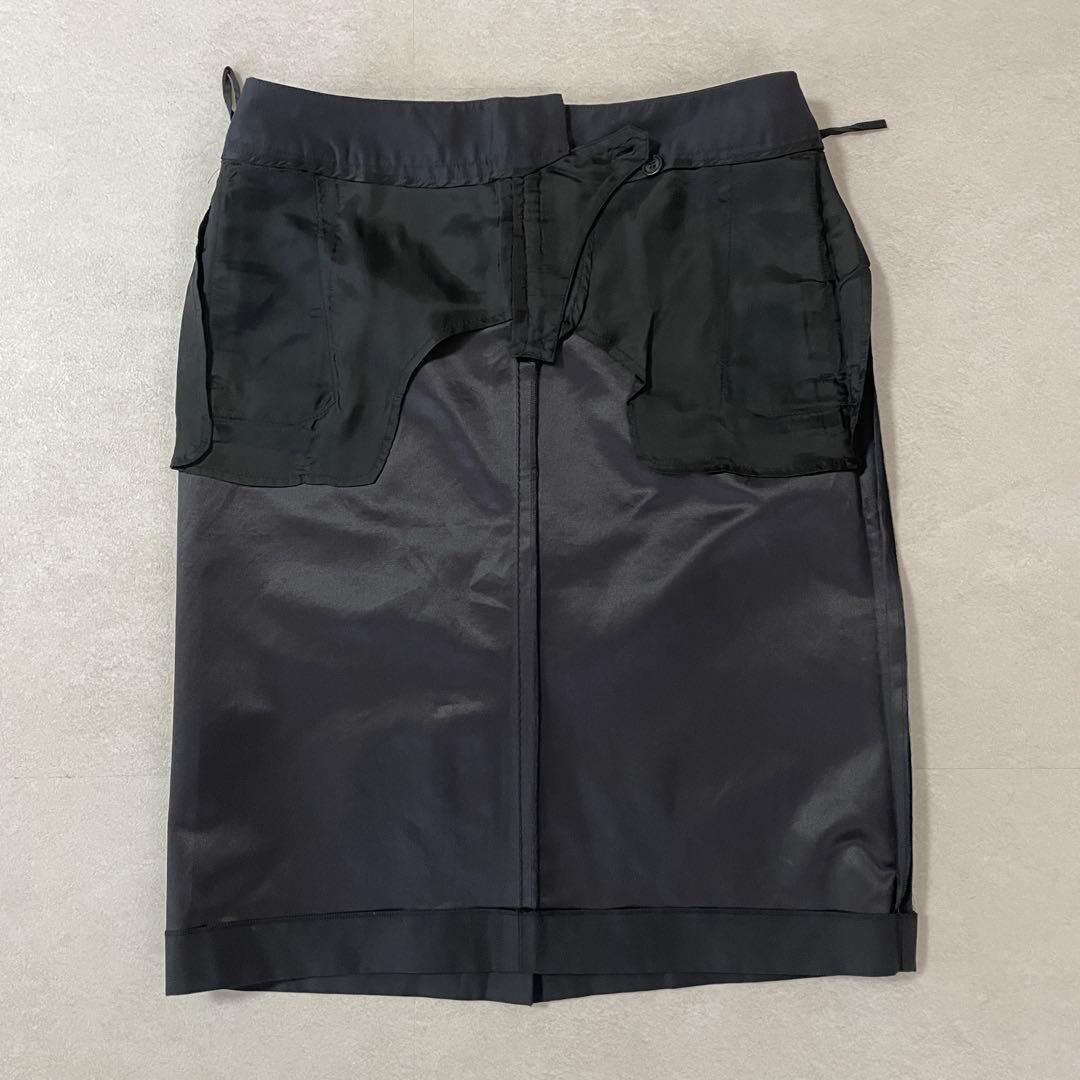 【美品】FENDI ひざ丈スカート イタリア製 サイズ40 ブラック 薄手