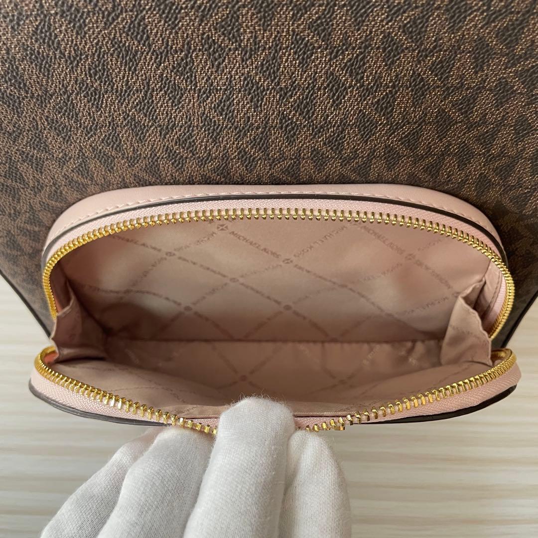 訳あり新品 MICHAEL KORS バックパック バイカラー