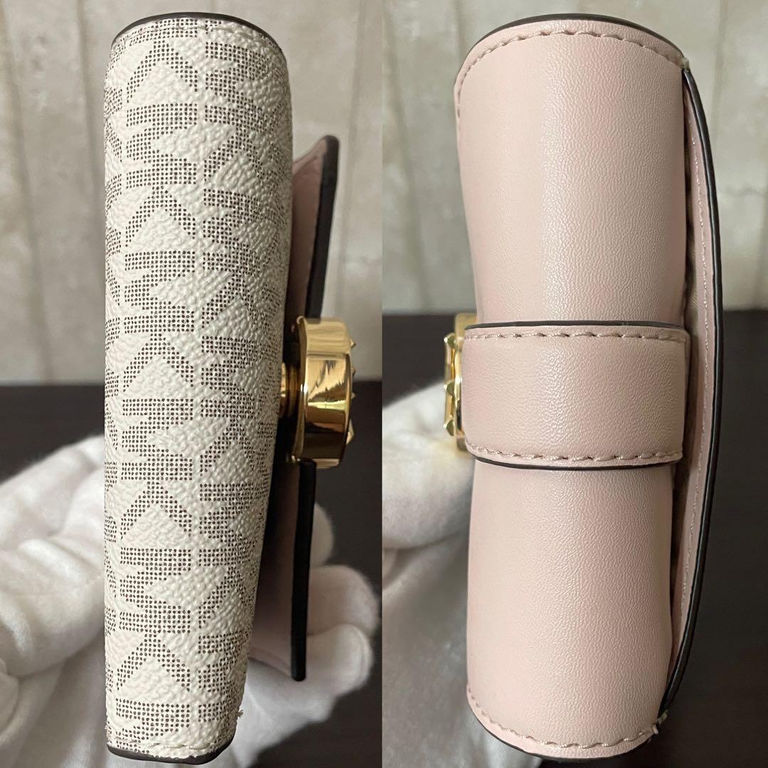訳あり新品 MICHAEL KORS 三つ折り財布 シグネチャー柄
