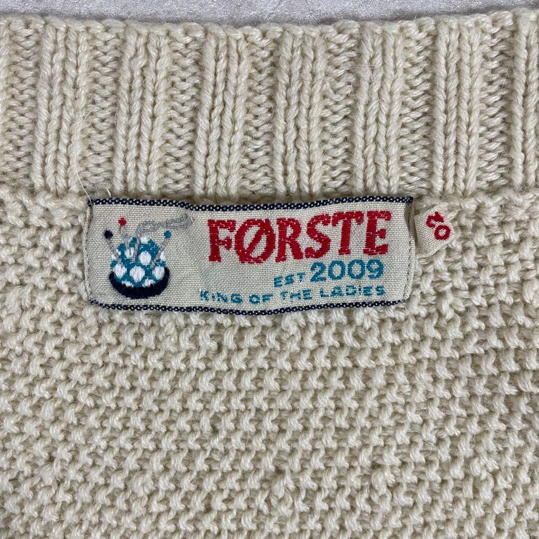 【美品】FORSTE ポンチョ ニット トグルボタン サイズ02 アイボリー