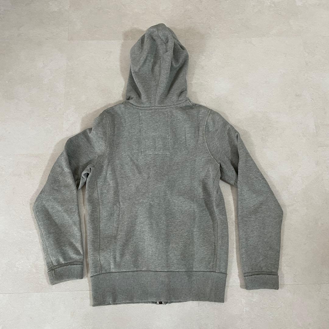 古着Abercrombie & Fitch ダメージ加工 ジップアップパーカー