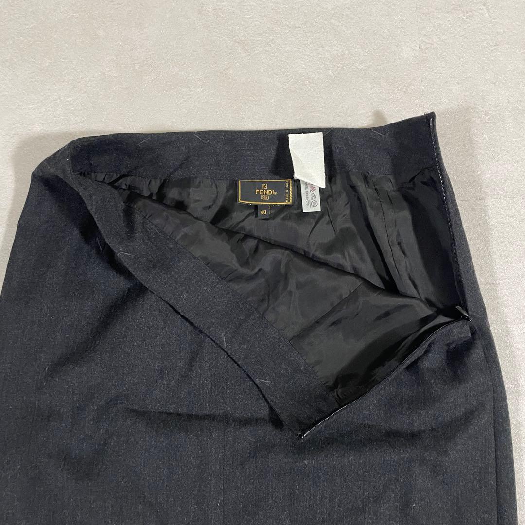 【美品】FENDI ウールスカート イタリア製 サイズ40 ブラック