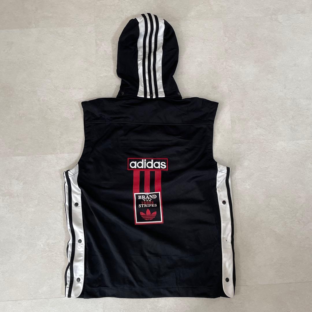 古着 adidas Originals ノースリーブベスト フード付 S 黒色