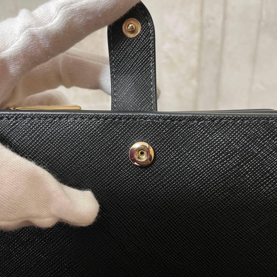 最終値下げ！訳あり新品 kate spade 二つ折り財布 ブラック