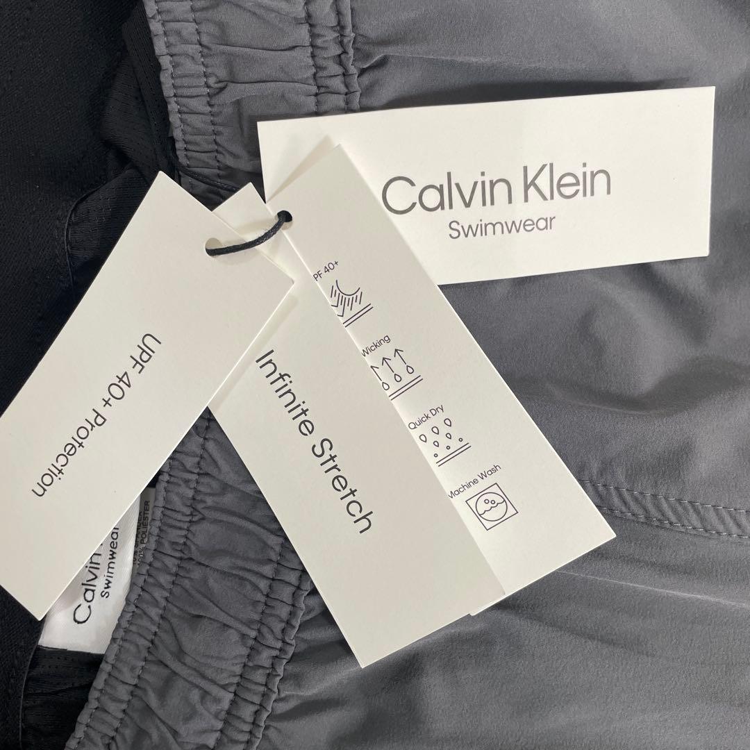 【新品未使用タグ付】Calvin Klein スイムショーツ サイズS グレー