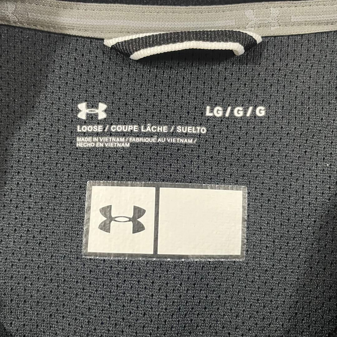 古着 UNDER ARMOUR 長袖シャツ 肉球刺繍 サイズL ブラック