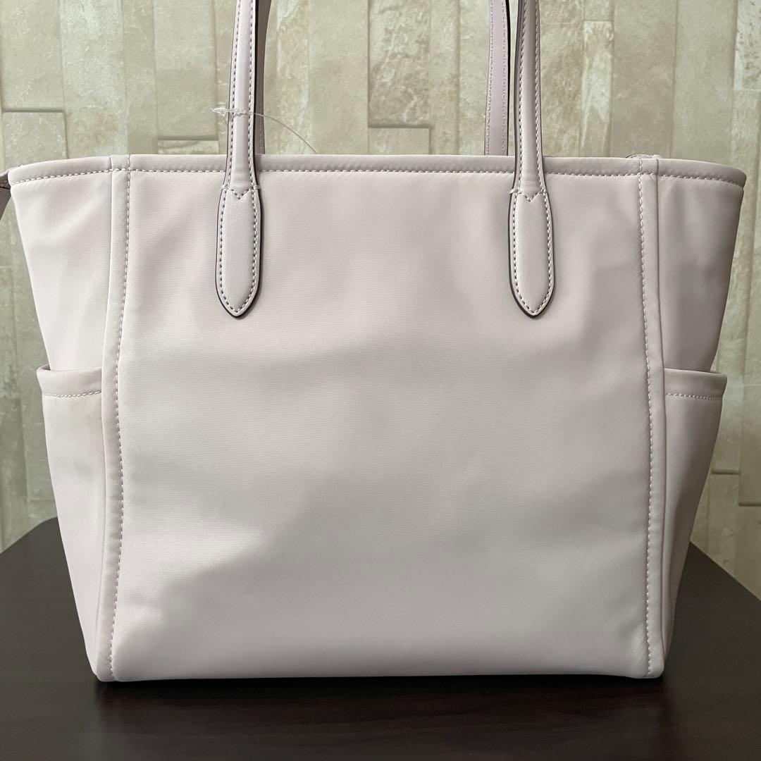 訳あり新品 kate spade トートバッグ 日本未発売