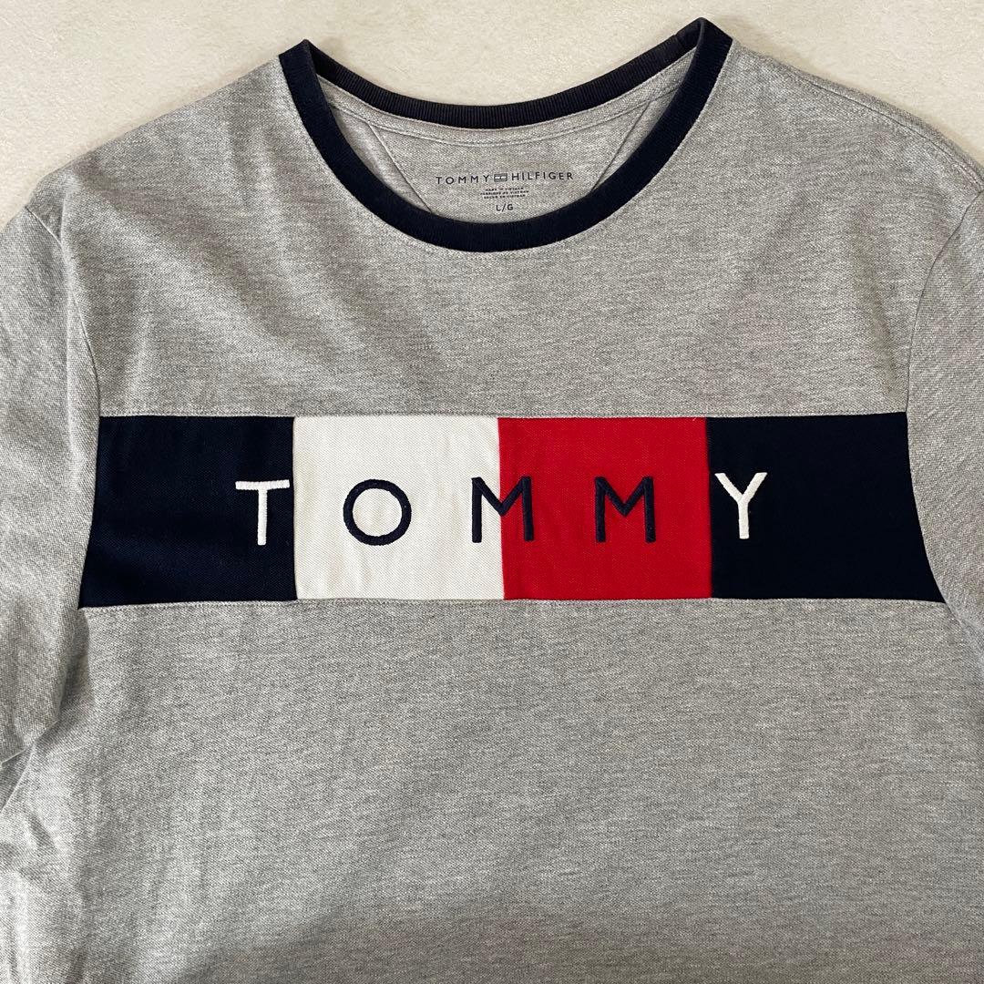 【美品】TOMMY HILFIGER 半袖Tシャツ サイズL グレー