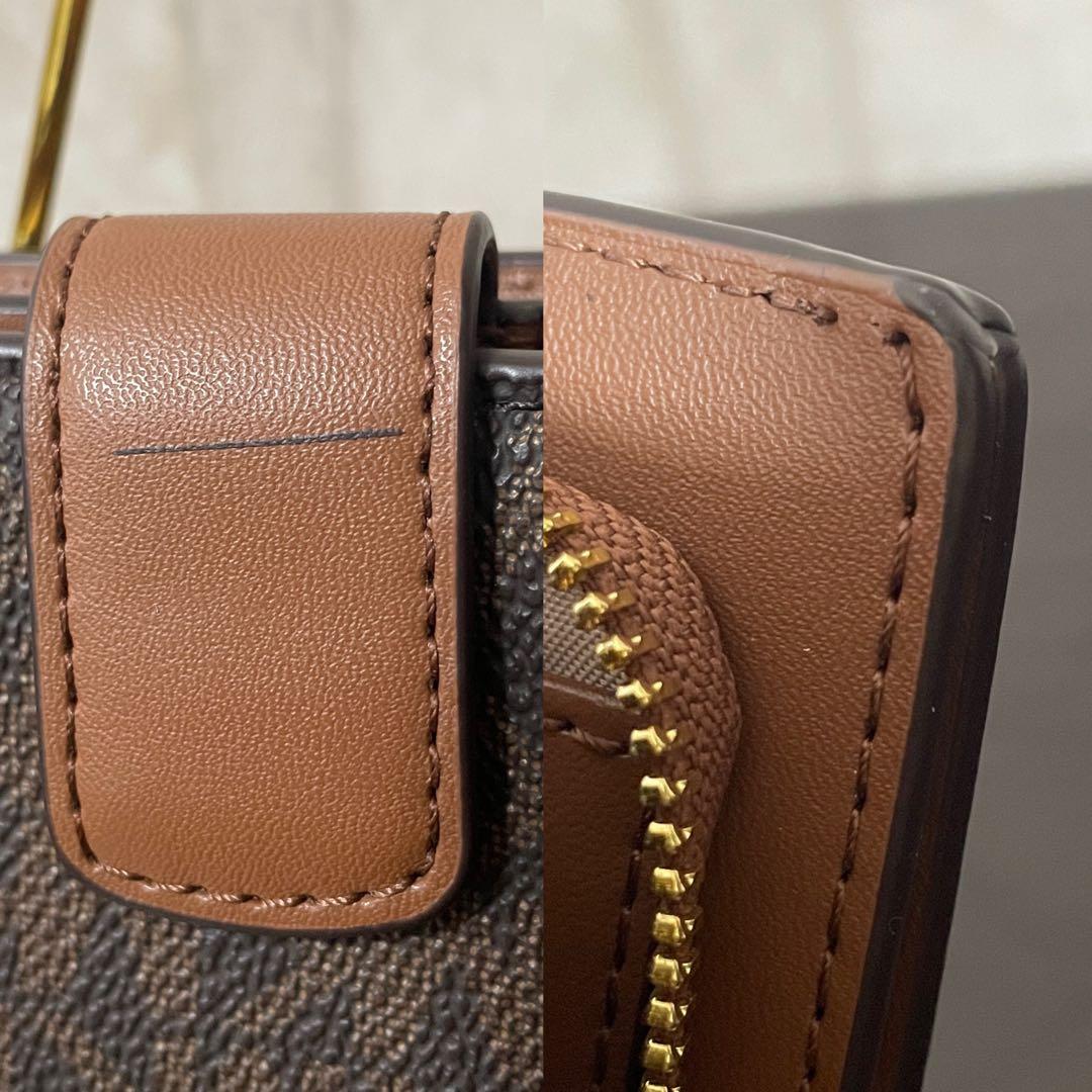 訳あり新品 MICHAEL KORS 二つ折り財布 シグネチャー柄