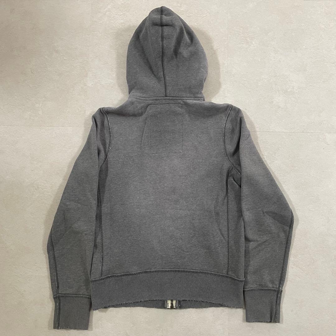 古着Abercrombie & Fitch ダメージ加工 ジップアップパーカー