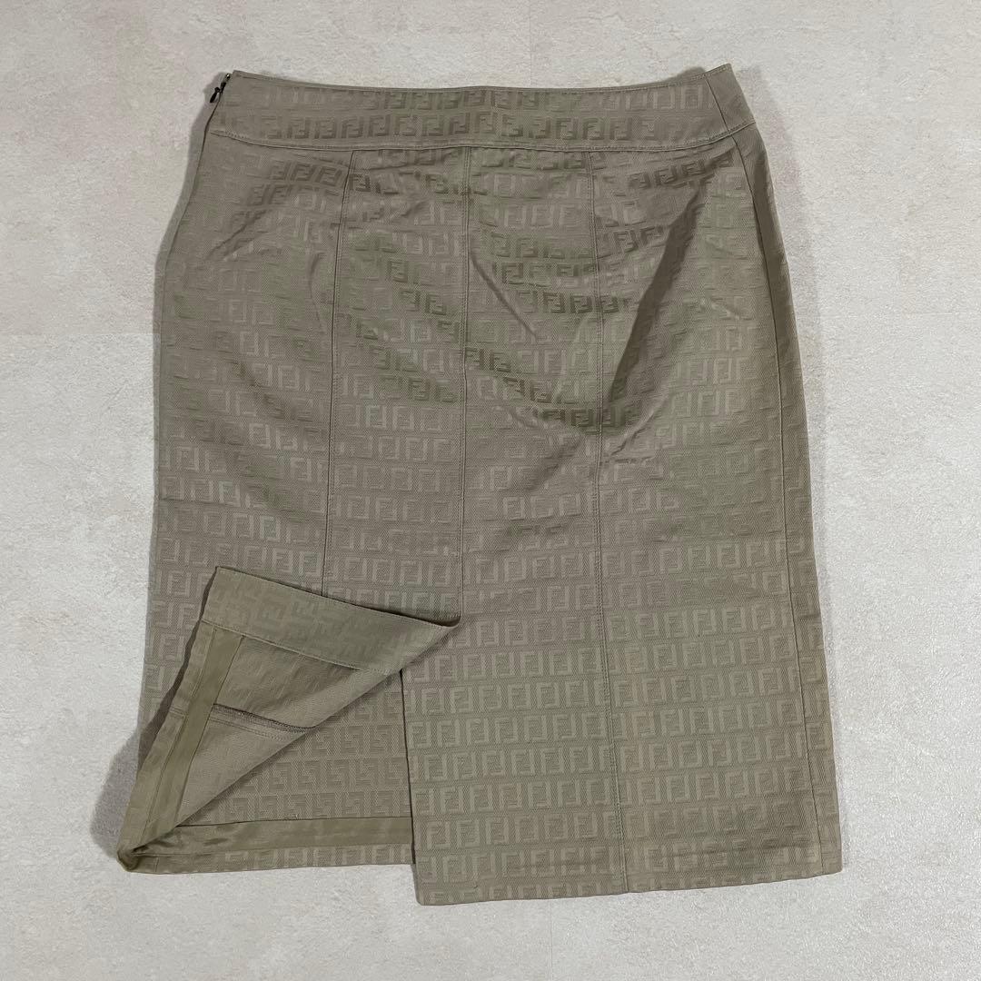 【美品】FENDI 膝丈タイトスカート ズッカ柄 イタリア製 42 ベージュ