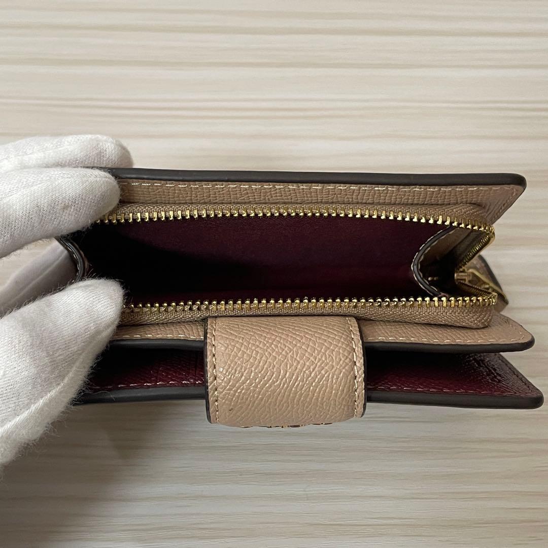 訳あり新品 COACH 二つ折り財布 ベージュ系