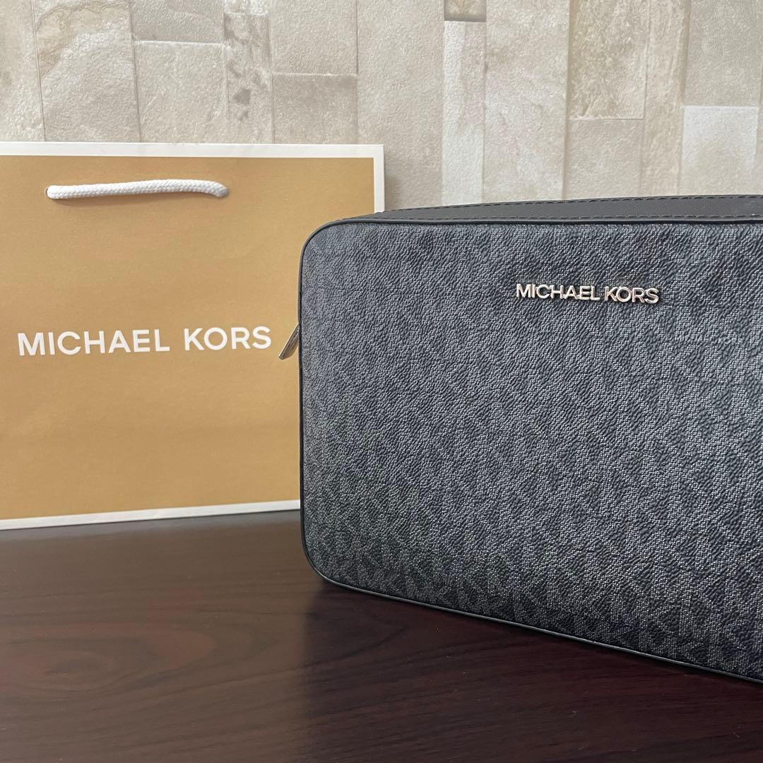 最終値下げ！訳あり新品 MICHAEL KORS ショルダーバッグ ブラック