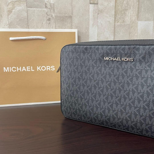 最終値下げ！訳あり新品 MICHAEL KORS ショルダーバッグ ブラック