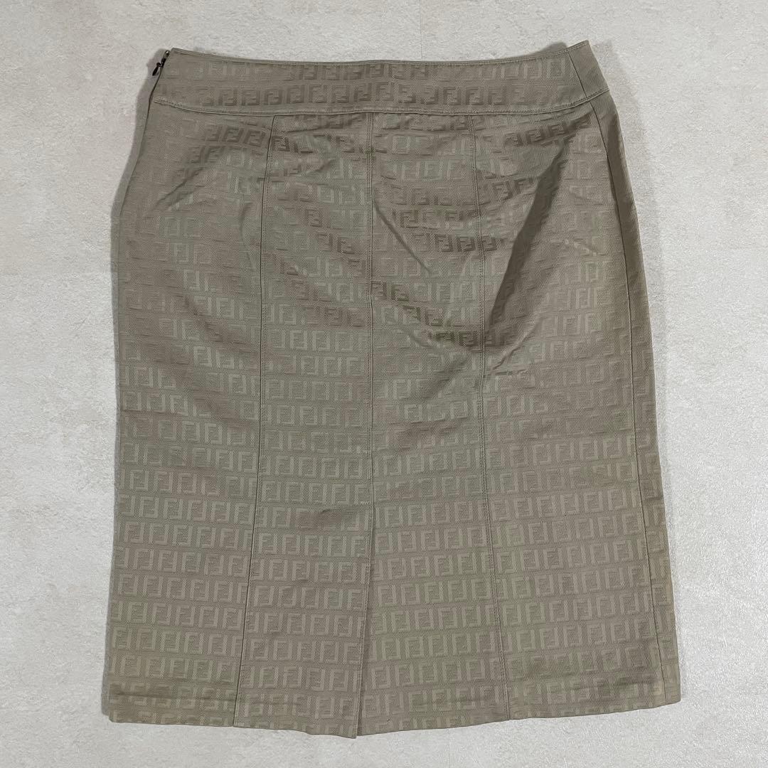 【美品】FENDI 膝丈タイトスカート ズッカ柄 イタリア製 42 ベージュ