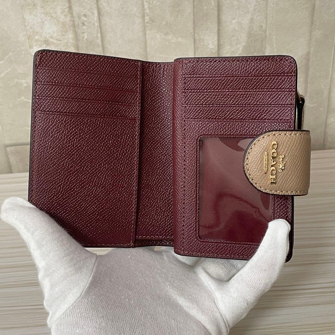 訳あり新品 COACH 二つ折り財布 ベージュ系
