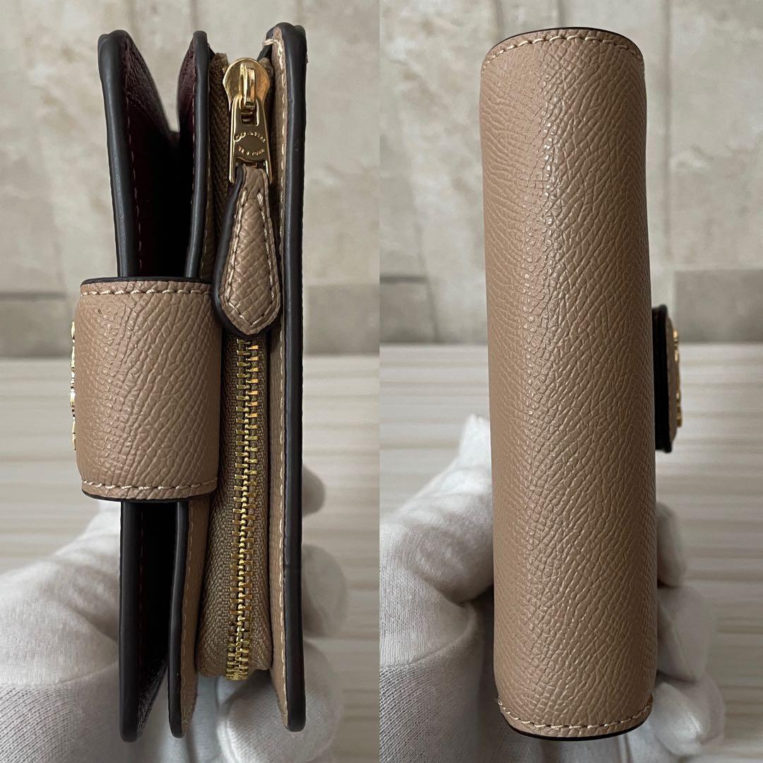 訳あり新品 COACH 二つ折り財布 ベージュ系