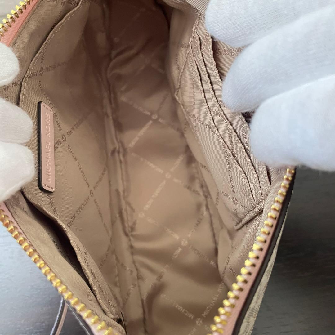 最終値下げ！訳あり新品 箱付 MICHAEL KORS ショルダーバッグ カード