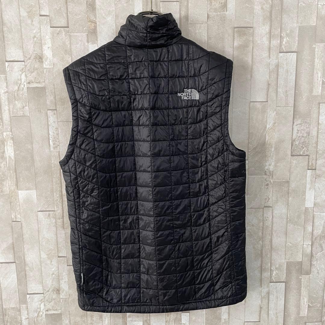 【美品】THE NORTH FACE サーモボールトレッカーベスト S/P 黒