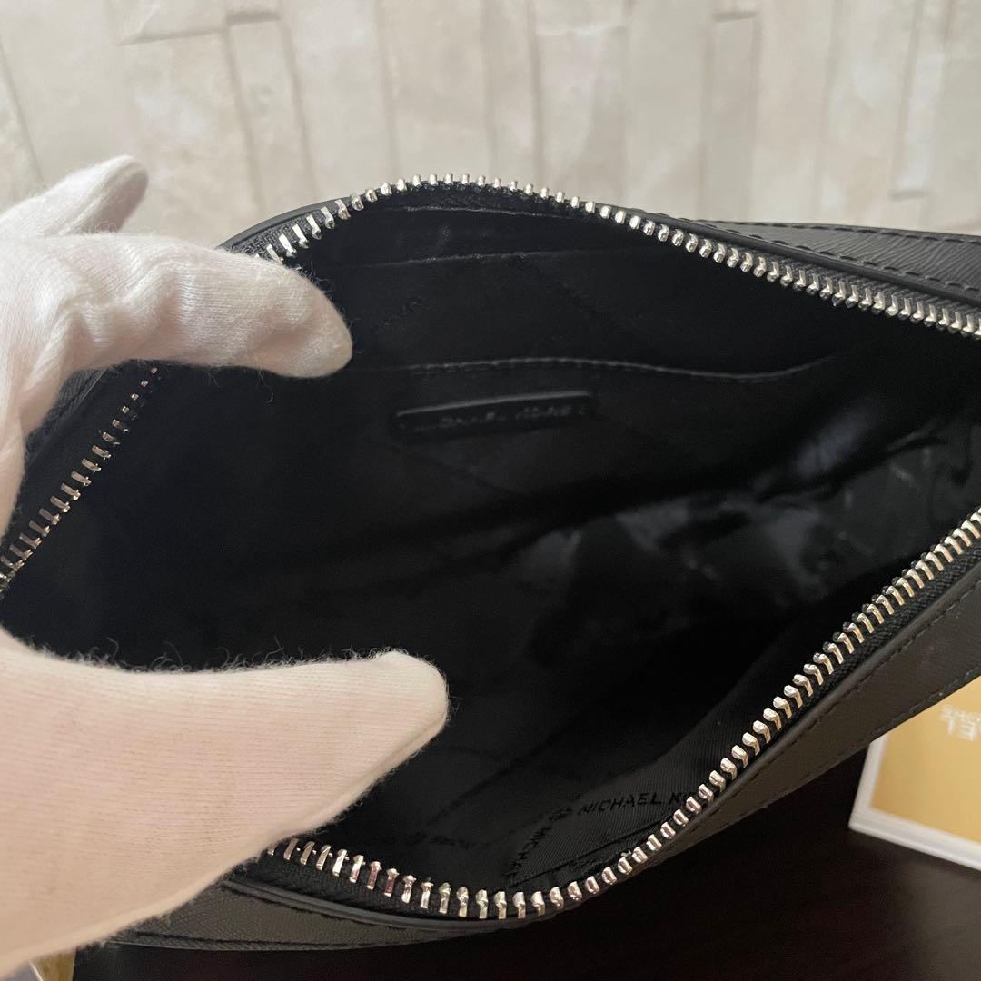 最終値下げ！訳あり新品 MICHAEL KORS ショルダーバッグ ブラック