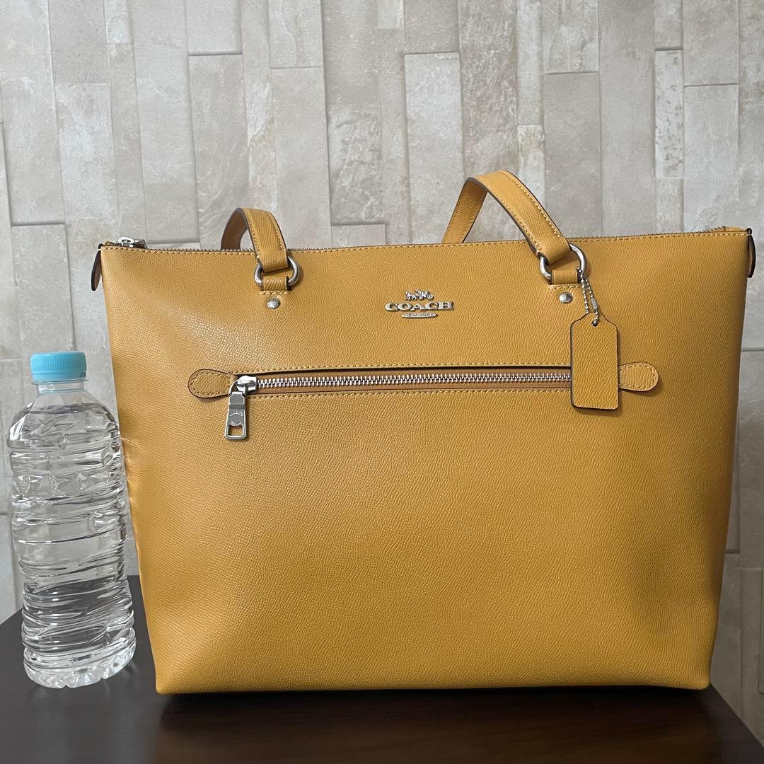 訳あり新品 COACH トートバッグ ハニカム/イエロー