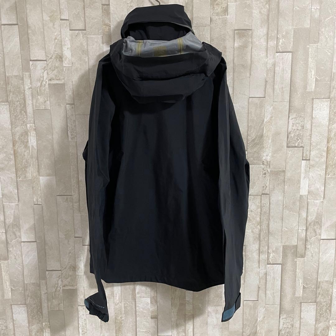【美品】Columbia マウンテンパーカー サイズM ブラック