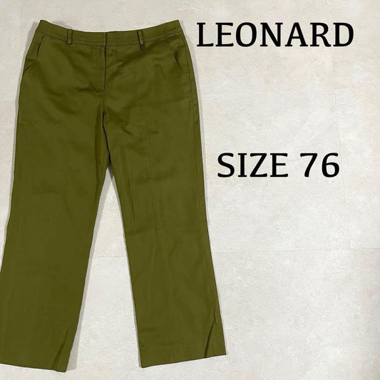 【美品】LEONARD SPORT パンツ ロゴプレート サイズ76 カーキ