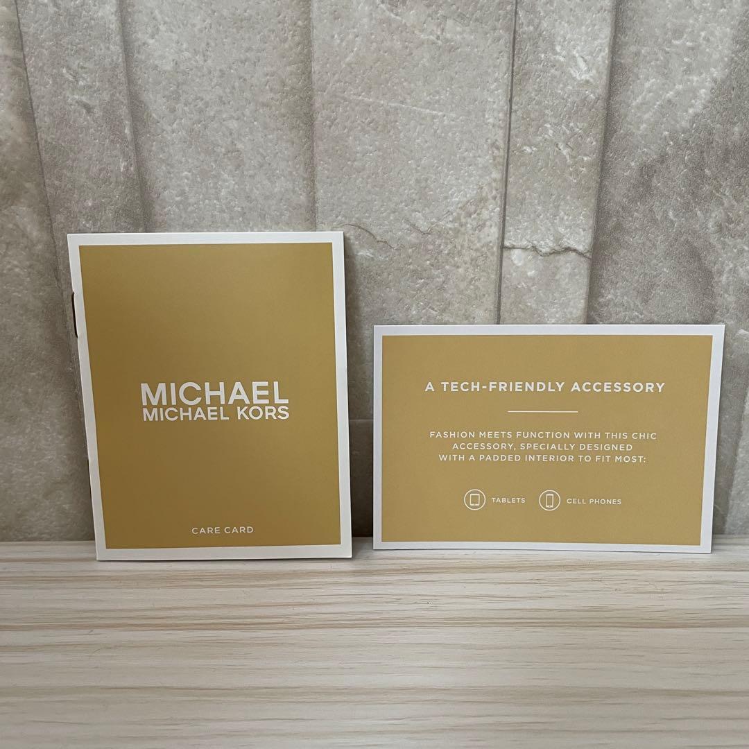 訳あり新品 MICHAEL KORS バックパック ライトクリーム