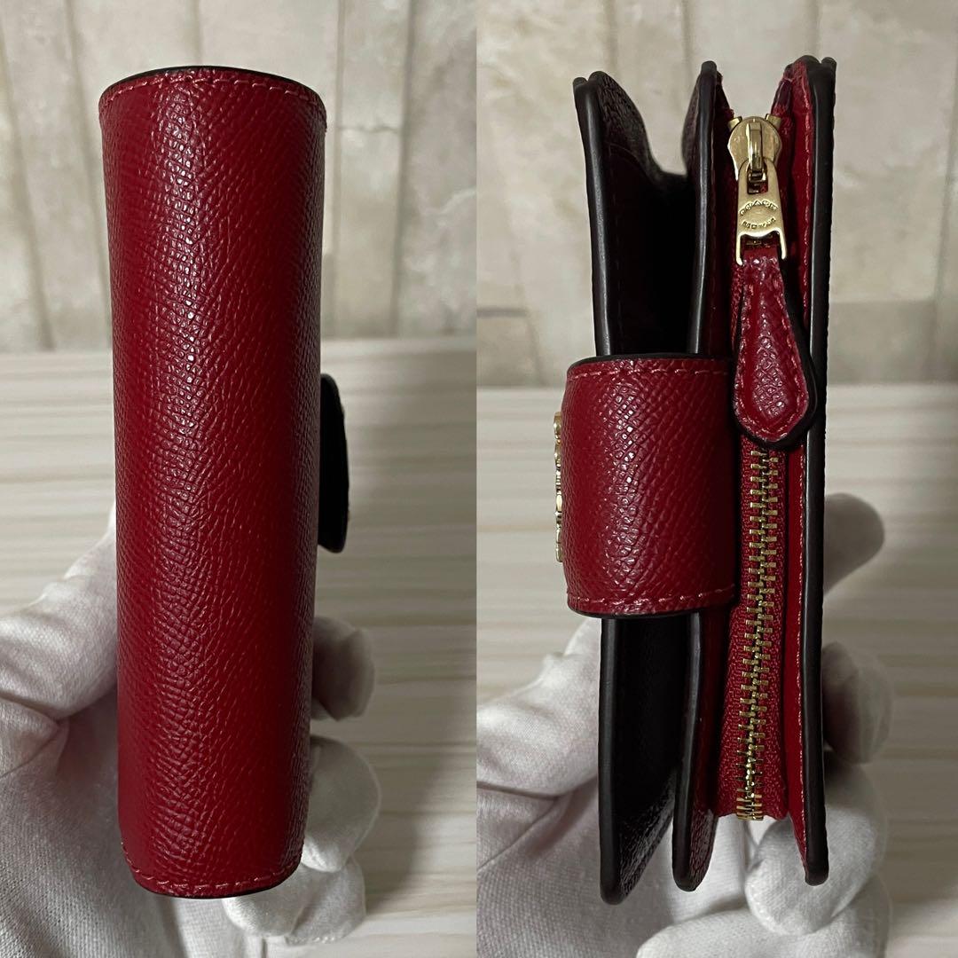 訳あり新品 COACH 二つ折り財布 レッド