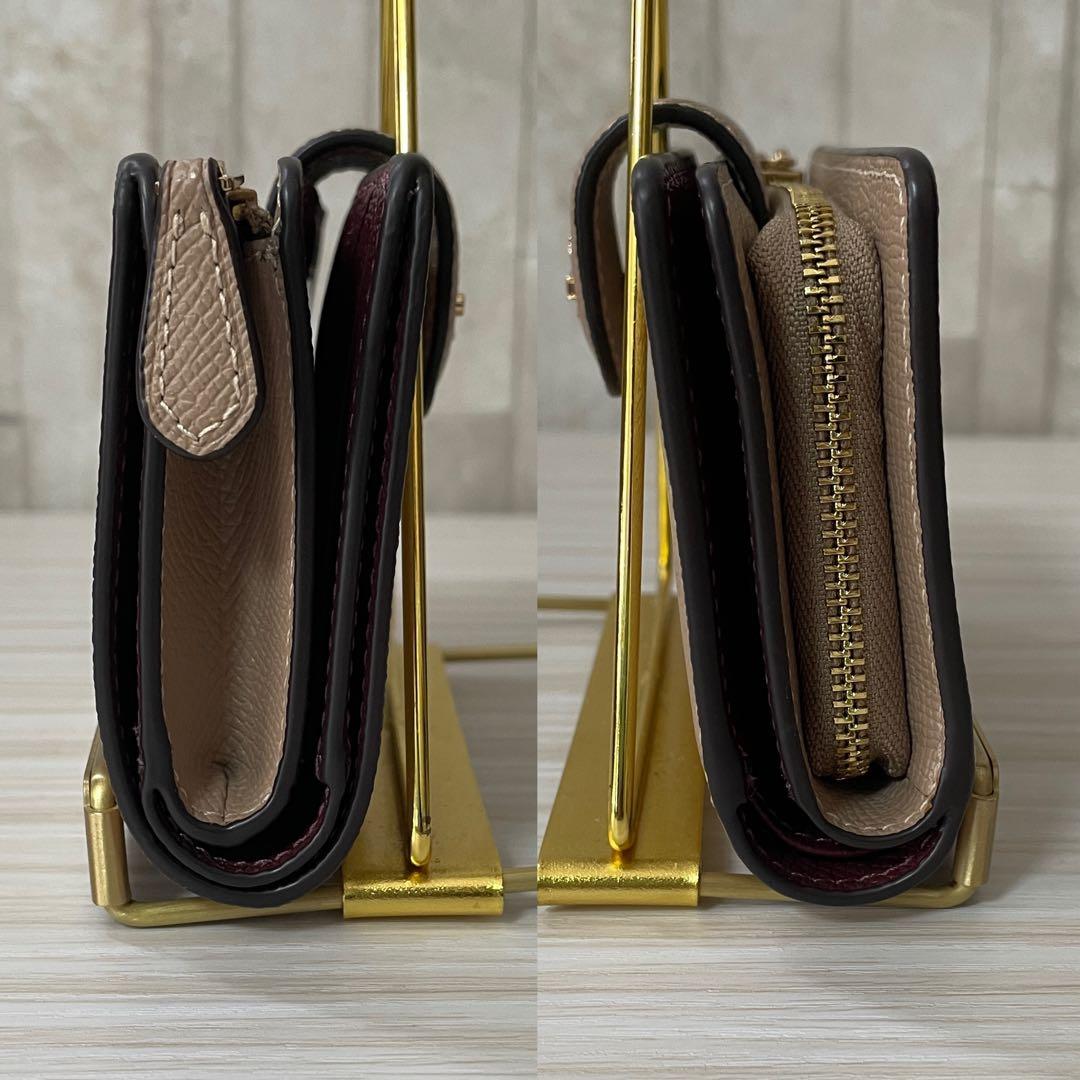 訳あり新品 COACH 二つ折り財布 ベージュ系