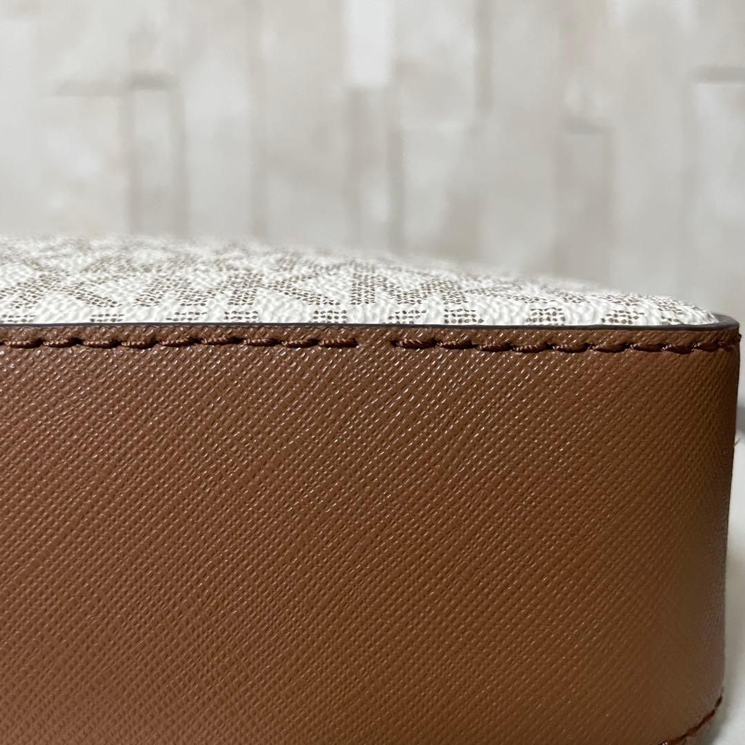 最終値下げ！訳あり新品 MICHAEL KORS ショルダーバッグ バニラ