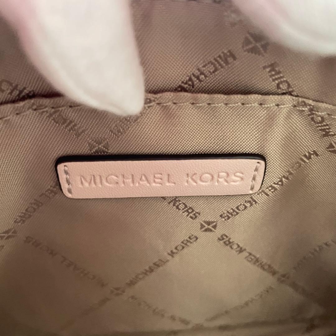 最終値下げ！訳あり新品 箱付 MICHAEL KORS ショルダーバッグ カード