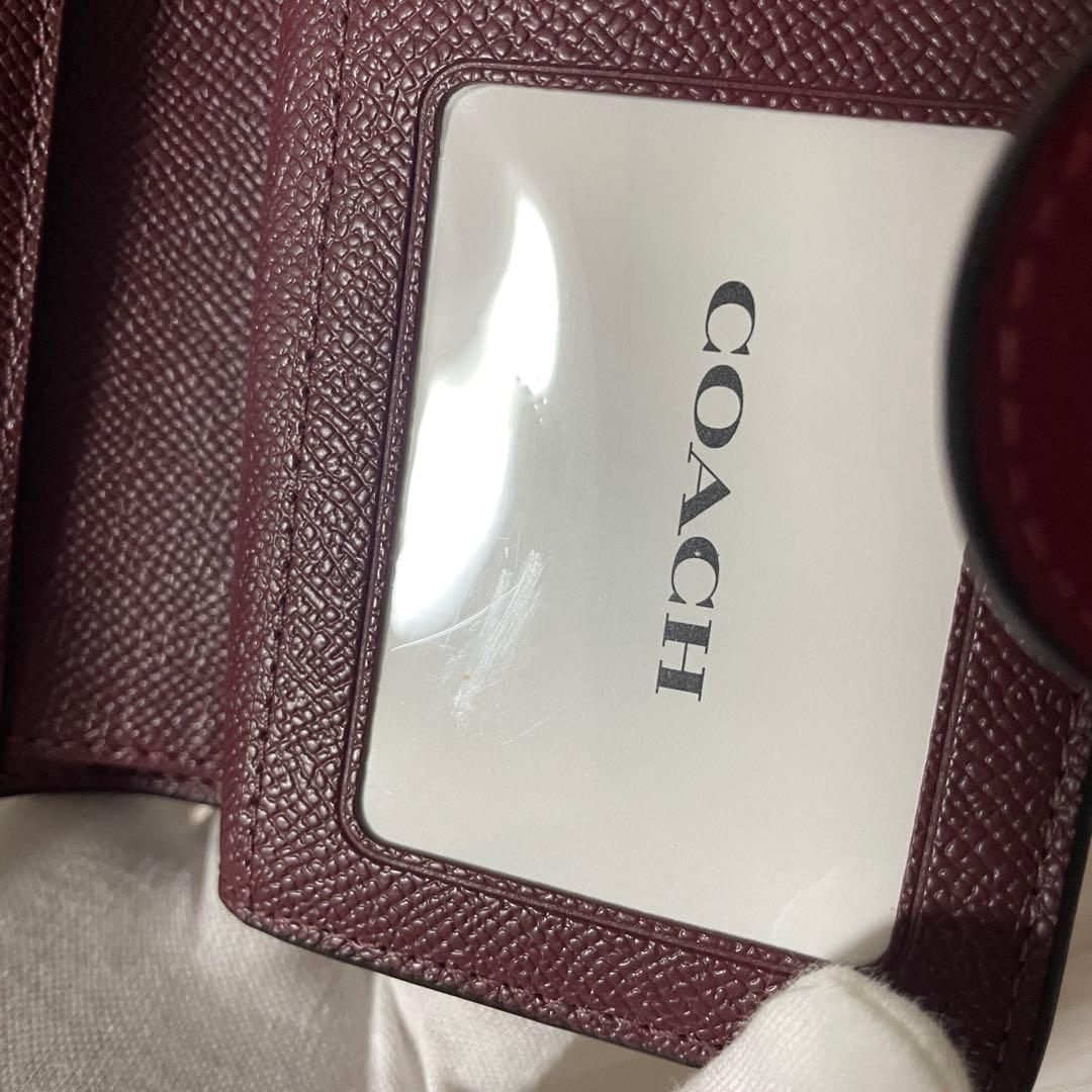 訳あり新品 COACH 二つ折り財布 レッド