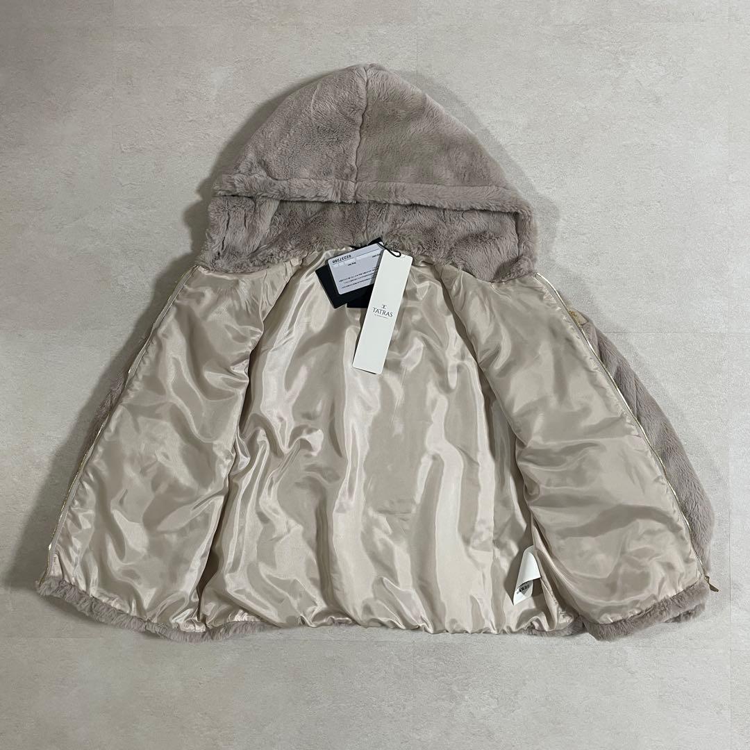 【新品未使用タグ付】TATRAS YUMOLA ボアブルゾン 01 ハンガー付（画像 4/18）