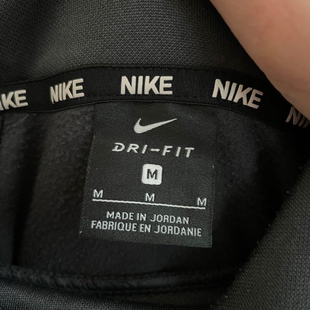 【美品】NIKE ナイキ パーカー DRI-FIT Mサイズ ブラック サッカー